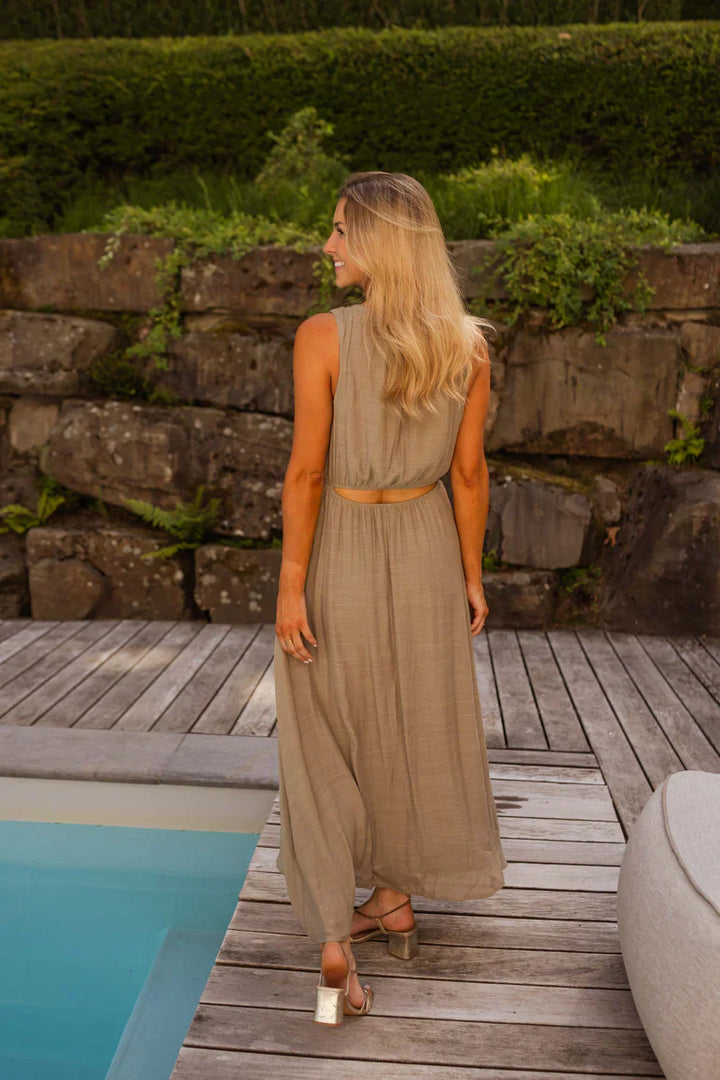 Sarah™ | The Summer Dress in Elegant Khaki